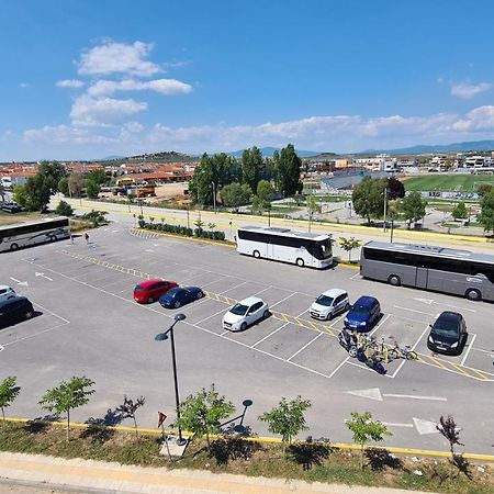 Ivanna Apartment Неа Мудания Екстериор снимка